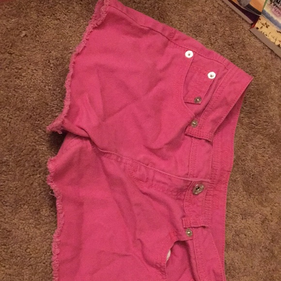 Cute summery blue and pick jean shorts. - Picture 2 of 7